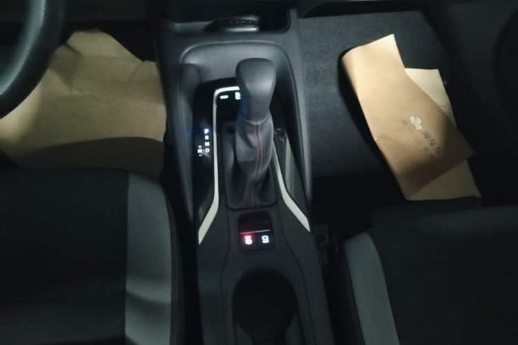 Used Toyota Corolla 2022 1.2T S-CVT Pioneer PLUS Edition Gear Lever