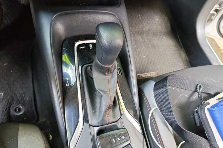 Used Toyota Corolla 2022 1.2T S-CVT Pioneer PLUS Edition Gear Lever