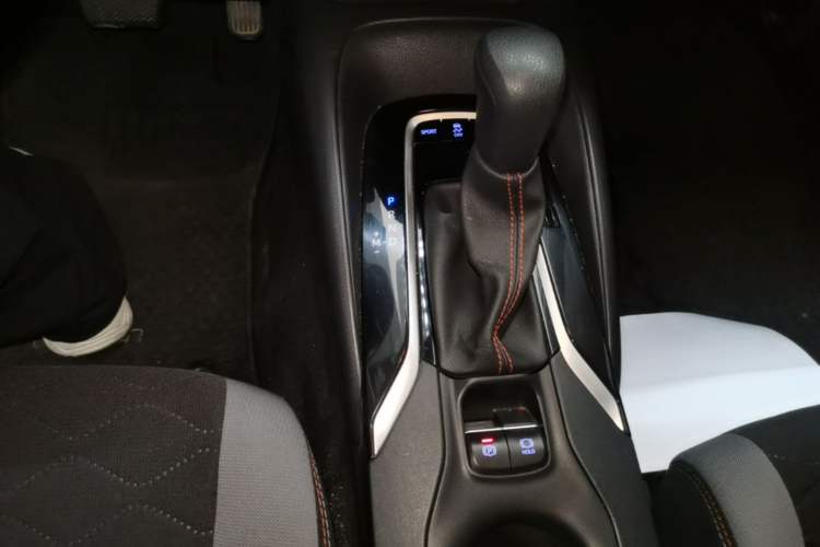 Used Toyota Corolla 2022 1.2T S-CVT Pioneer PLUS Edition Gear Lever