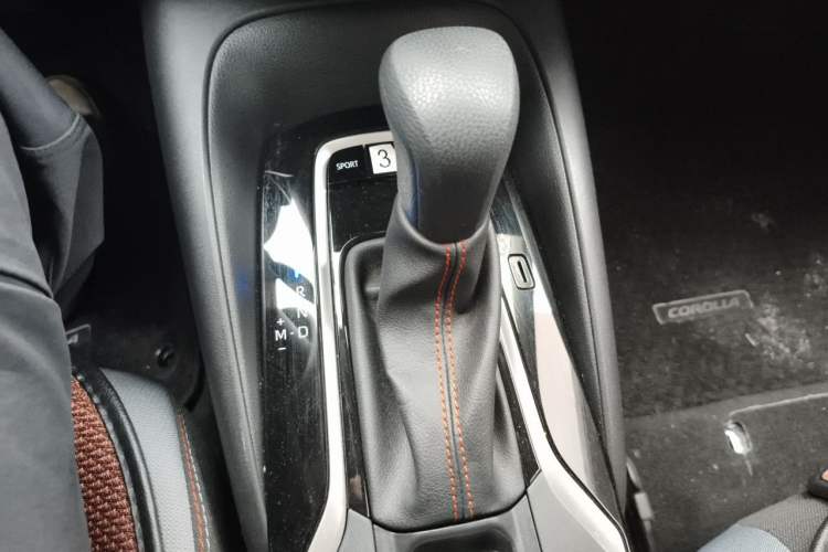 Used Toyota Corolla 2022 1.2T S-CVT Pioneer PLUS Edition Gear Lever