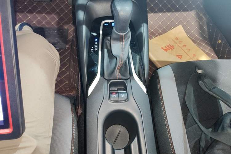 Used Toyota Corolla 2022 1.2T S-CVT Pioneer PLUS Edition Gear Lever