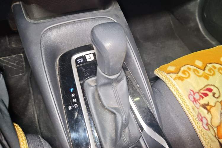 Used Toyota Corolla 2022 Dual-Motor 1.8L E-CVT Pioneer Edition Gear Lever