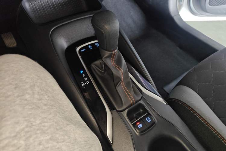Used Toyota Corolla 2022 1.2T S-CVT Pioneer PLUS Edition Gear Lever