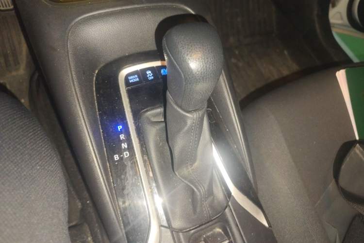 Used Toyota Corolla 2022 Dual-Motor 1.8L E-CVT Pioneer Edition Gear Lever