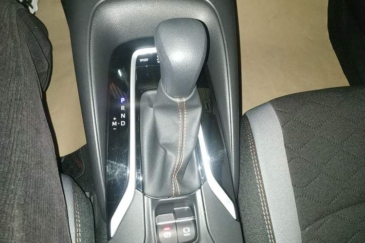 Used Toyota Corolla 2022 1.2T S-CVT Pioneer PLUS Edition Gear Lever