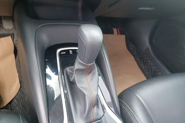 Used Toyota Corolla 2022 1.2T S-CVT Pioneer PLUS Edition Gear Lever