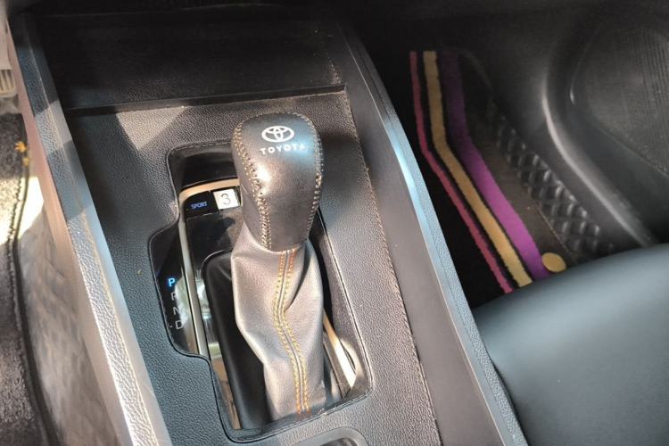 Used Toyota Corolla 2022 1.2T S-CVT Pioneer PLUS Edition Gear Lever