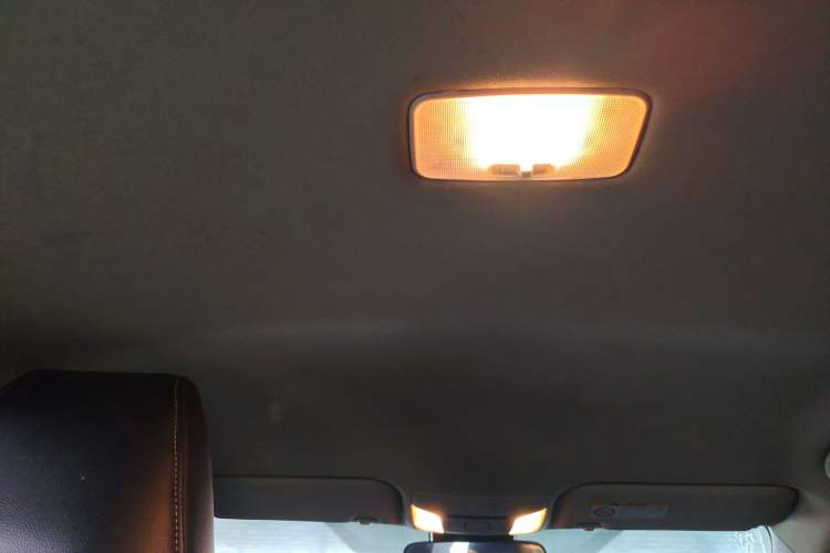 Used Toyota Corolla 2022 Dual-Motor 1.8L E-CVT Pioneer Edition Headliner