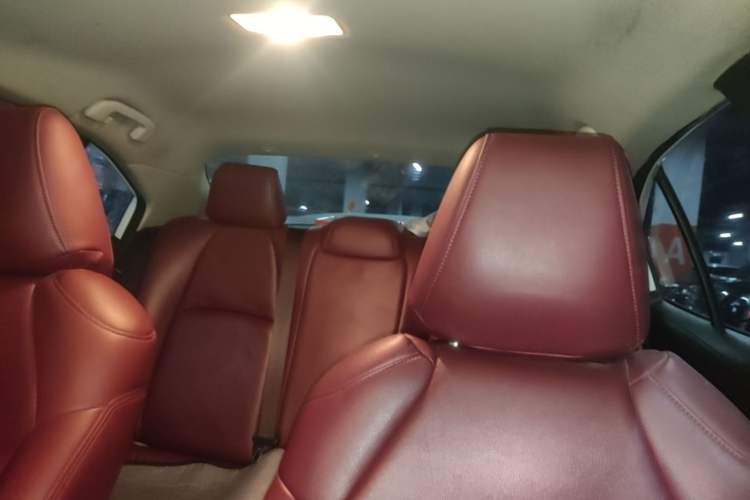 Used Toyota Corolla 2022 Dual-Motor 1.8L E-CVT Pioneer Edition Headliner