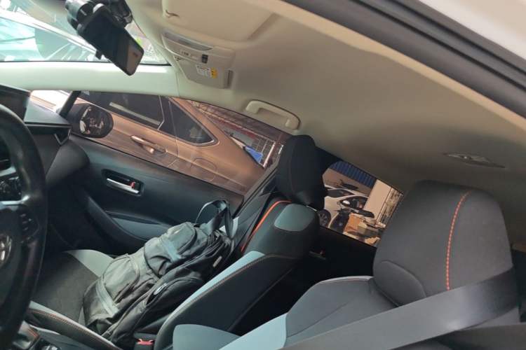 Used Toyota Corolla 2022 1.2T S-CVT Pioneer PLUS Edition Headliner