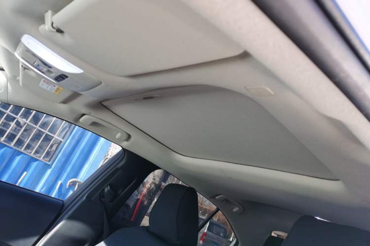 Used Toyota Corolla 2022 Dual-Motor 1.8L E-CVT Pioneer Edition Headliner
