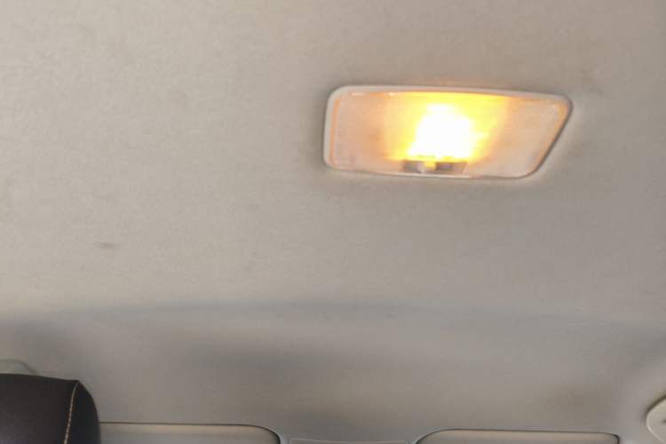 Used Toyota Corolla 2022 Dual-Motor 1.8L E-CVT Pioneer Edition Headliner