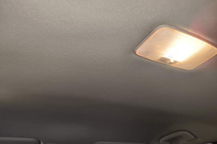 Used Toyota Corolla 2022 Dual-Motor 1.8L E-CVT Pioneer Edition Headliner