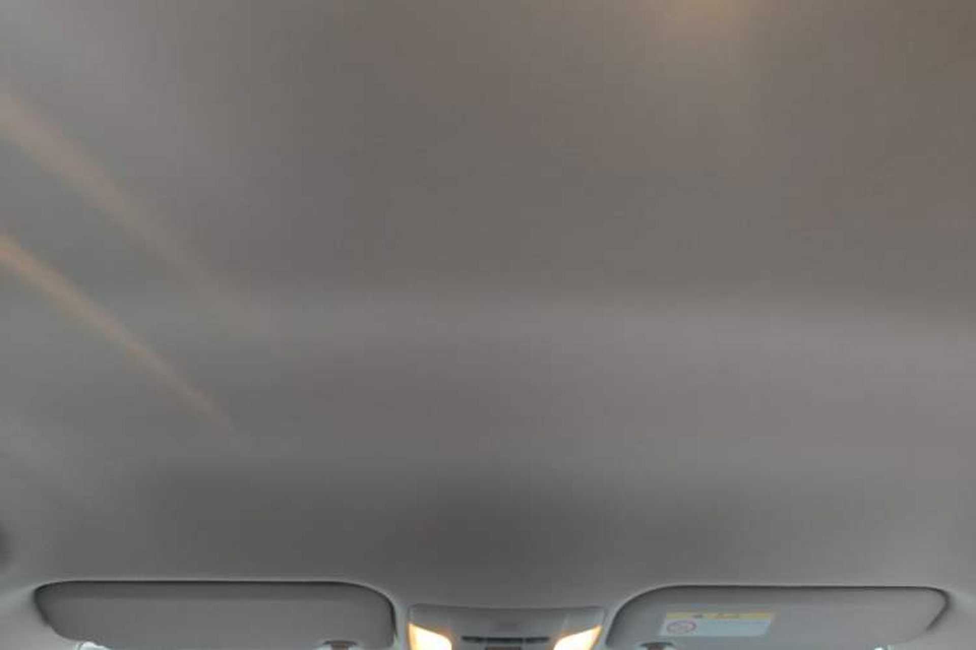 Used Toyota Corolla 2022 Dual-Motor 1.8L E-CVT Pioneer Edition Headliner