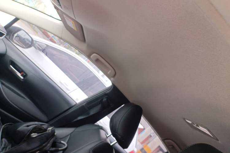 Used Toyota Corolla 2022 1.2T S-CVT Pioneer PLUS Edition Headliner