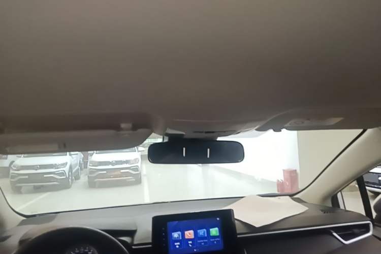 Used Toyota Corolla 2022 Dual-Motor 1.8L E-CVT Pioneer Edition Headliner
