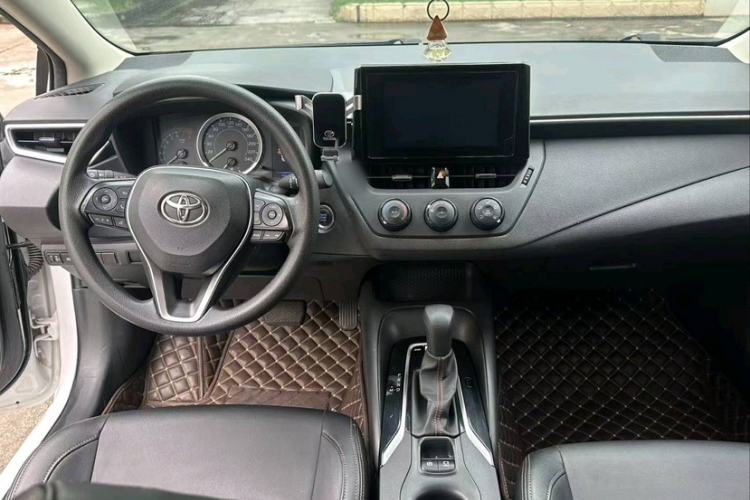 Used Toyota Corolla 2022 1.2T S-CVT Pioneer PLUS Edition Interior 1