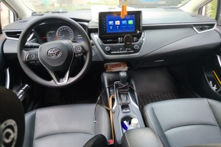Used Toyota Corolla 2022 Dual-Motor 1.8L E-CVT Pioneer Edition Interior 2