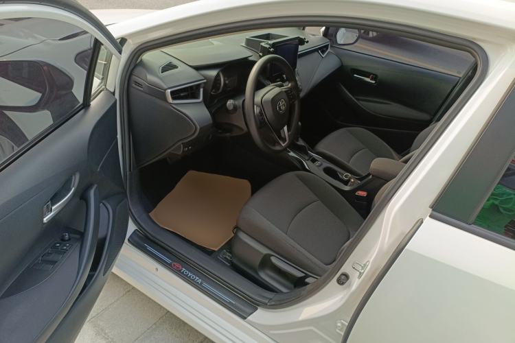 Used Toyota Corolla 2022 TNGA 1.5L CVT Pioneer Edition Interior 3