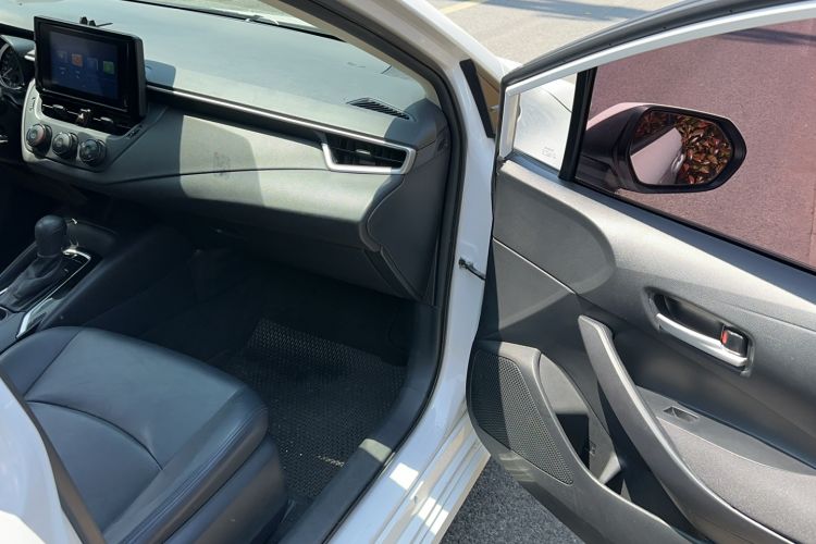 Used Toyota Corolla 2022 TNGA 1.5L CVT Pioneer Edition Interior 3