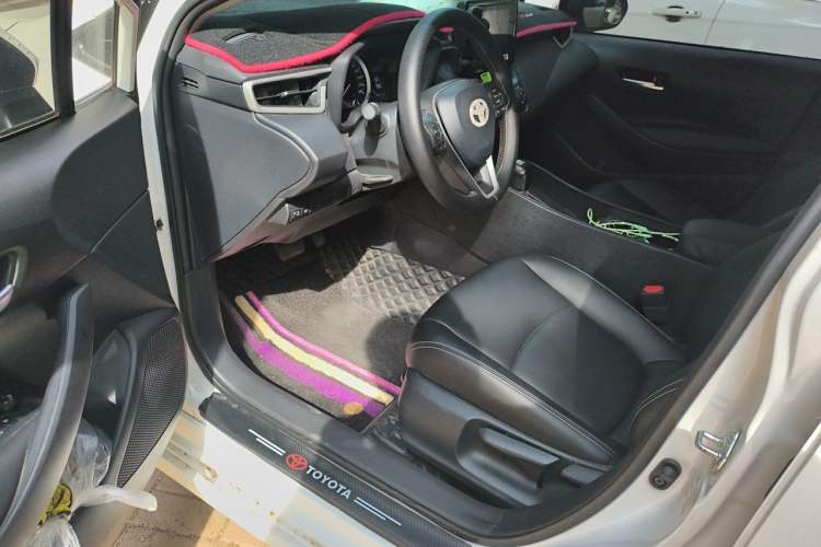 Used Toyota Corolla 2022 1.2T S-CVT Pioneer PLUS Edition Interior 3