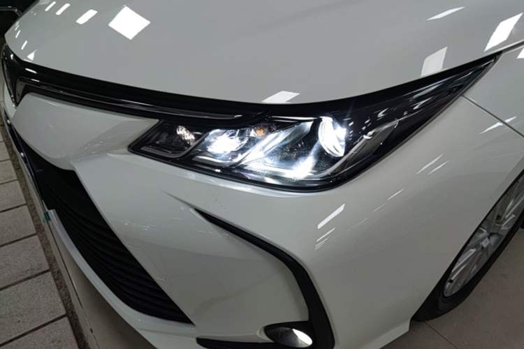 Used Toyota Corolla 2022 Dual-Motor 1.8L E-CVT Pioneer Edition Left Front Headlight