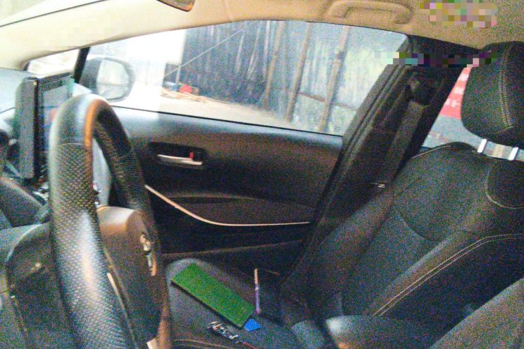 Used Toyota Corolla 2022 Dual-Motor 1.8L E-CVT Pioneer Edition Left Front Seat