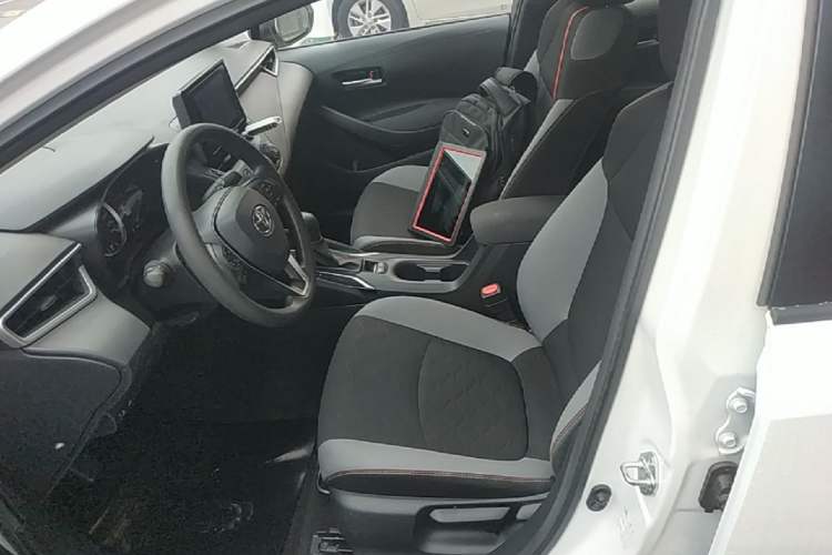 Used Toyota Corolla 2022 1.2T S-CVT Pioneer PLUS Edition Left Front Seat