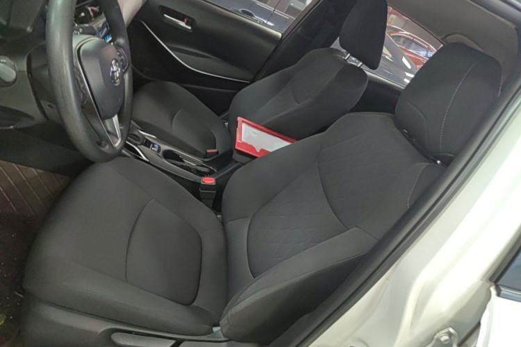 Used Toyota Corolla 2022 Dual-Motor 1.8L E-CVT Pioneer Edition Left Front Seat