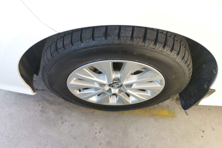 Used Toyota Corolla 2022 1.2T S-CVT Pioneer PLUS Edition Left Front Wheel Hub