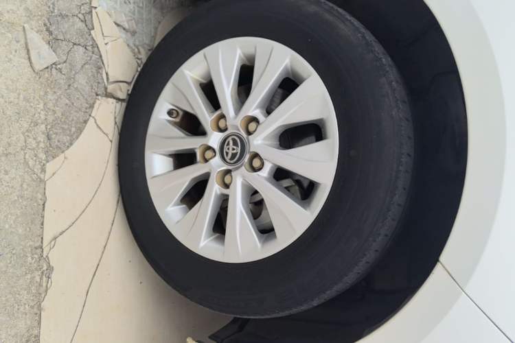 Used Toyota Corolla 2022 Dual-Motor 1.8L E-CVT Pioneer Edition Left Front Wheel Hub