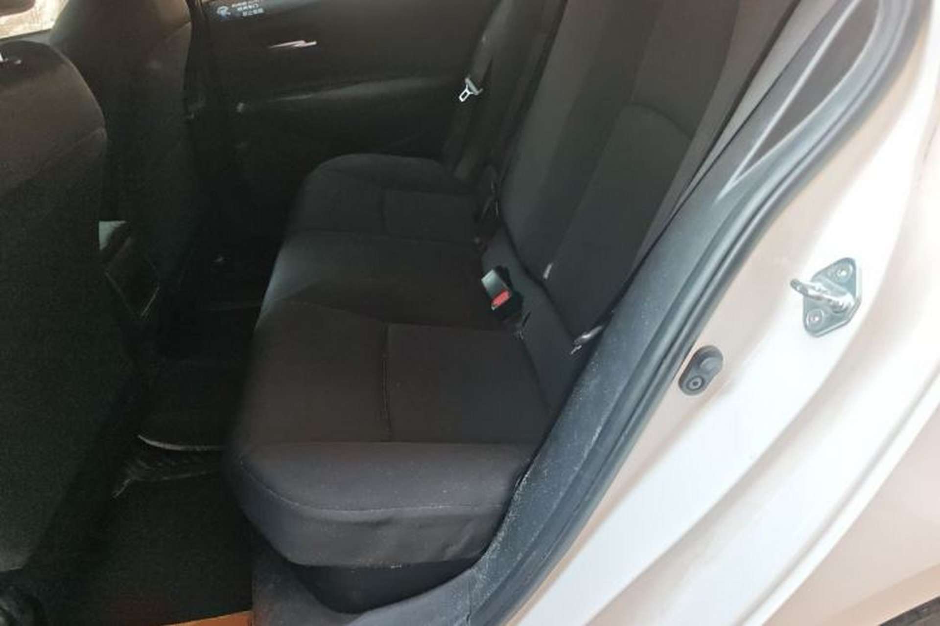 Used Toyota Corolla 2022 Dual-Motor 1.8L E-CVT Pioneer Edition Left Rear Seat
