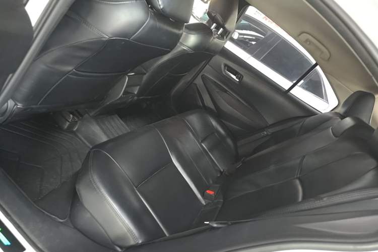 Used Toyota Corolla 2022 Dual-Motor 1.8L E-CVT Pioneer Edition Left Rear Seat