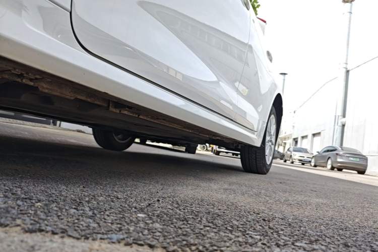 Used Toyota Corolla 2022 Dual-Motor 1.8L E-CVT Pioneer Edition Left Side Sill