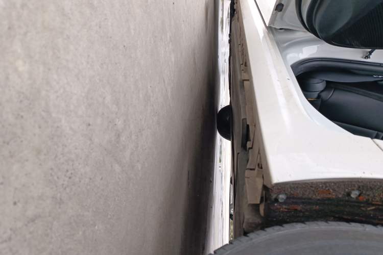 Used Toyota Corolla 2022 1.2T S-CVT Pioneer PLUS Edition Left Side Sill