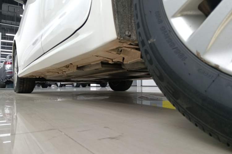 Used Toyota Corolla 2022 1.2T S-CVT Pioneer PLUS Edition Left Side Sill