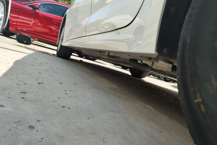 Used Toyota Corolla 2022 1.2T S-CVT Pioneer PLUS Edition Left Side Sill