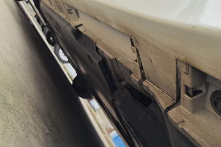 Used Toyota Corolla 2022 1.2T S-CVT Pioneer PLUS Edition Left Side Sill