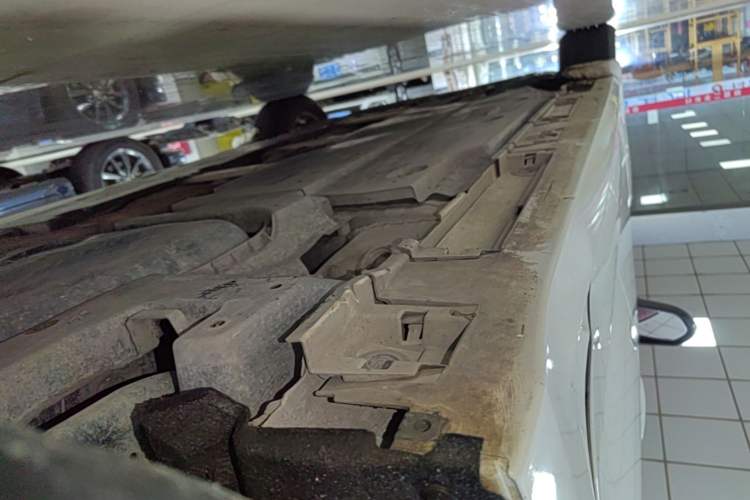 Used Toyota Corolla 2022 Dual-Motor 1.8L E-CVT Pioneer Edition Left Side Sill
