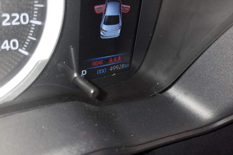 Used Toyota Corolla 2022 TNGA 1.5L CVT Pioneer Edition Odometer Close Up