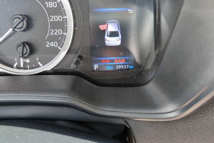 Used Toyota Corolla 2022 1.2T S-CVT Pioneer PLUS Edition Odometer Close Up