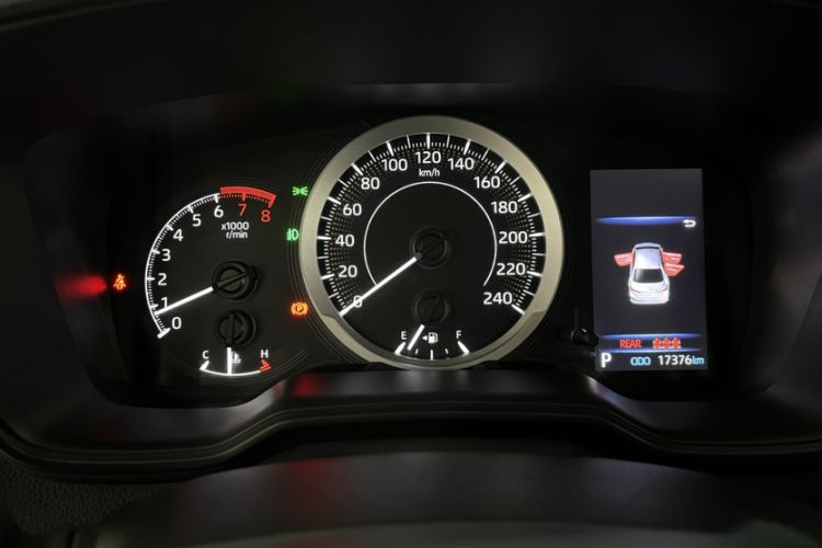 Used Toyota Corolla 2022 1.2T S-CVT Pioneer PLUS Edition Odometer Close Up