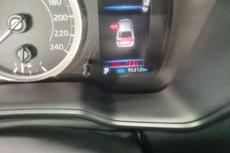 Used Toyota Corolla 2022 1.2T S-CVT Pioneer PLUS Edition Odometer Close Up