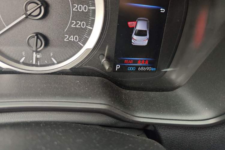Used Toyota Corolla 2022 TNGA 1.5L CVT Pioneer Edition Odometer Close Up