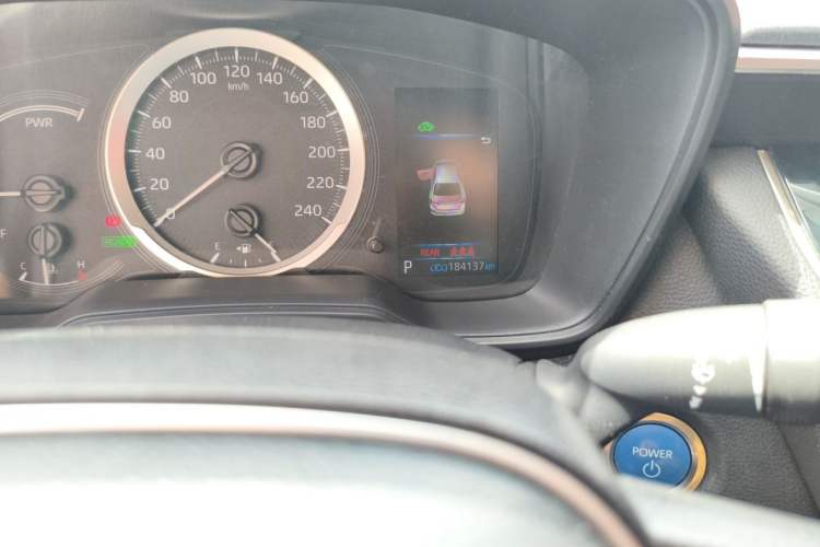 Used Toyota Corolla 2022 Dual-Motor 1.8L E-CVT Pioneer Edition Odometer Close Up