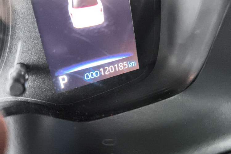 Used Toyota Corolla 2022 Dual-Motor 1.8L E-CVT Pioneer Edition Odometer Close Up