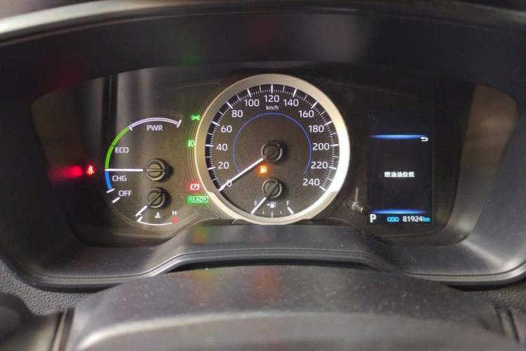 Used Toyota Corolla 2022 Dual-Motor 1.8L E-CVT Pioneer Edition Odometer Close Up