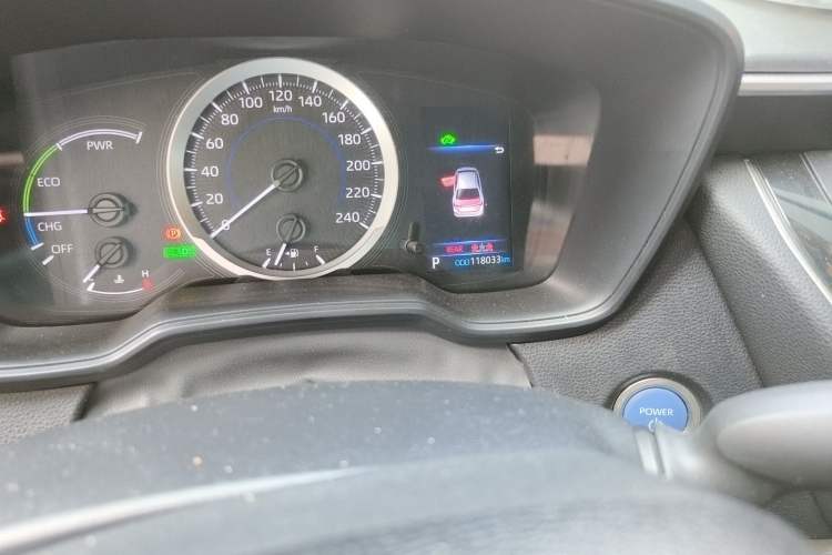 Used Toyota Corolla 2022 Dual-Motor 1.8L E-CVT Pioneer Edition Odometer Close Up