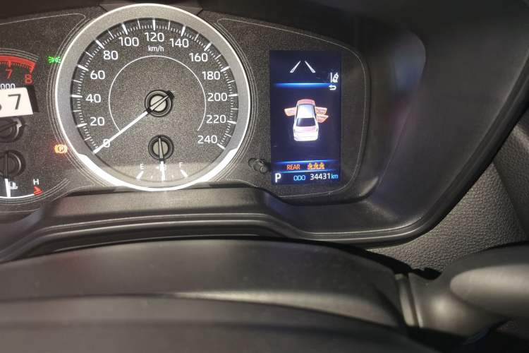 Used Toyota Corolla 2022 1.2T S-CVT Pioneer PLUS Edition Odometer Close Up