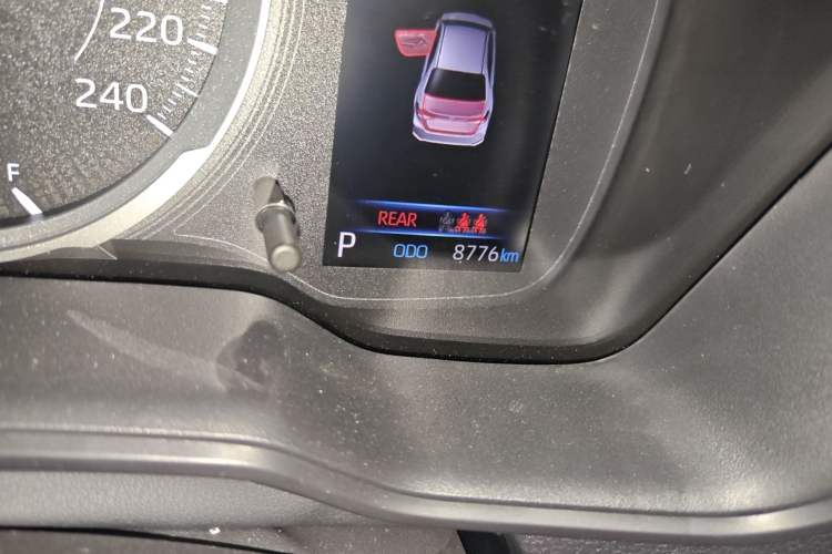 Used Toyota Corolla 2022 1.2T S-CVT Pioneer PLUS Edition Odometer Close Up